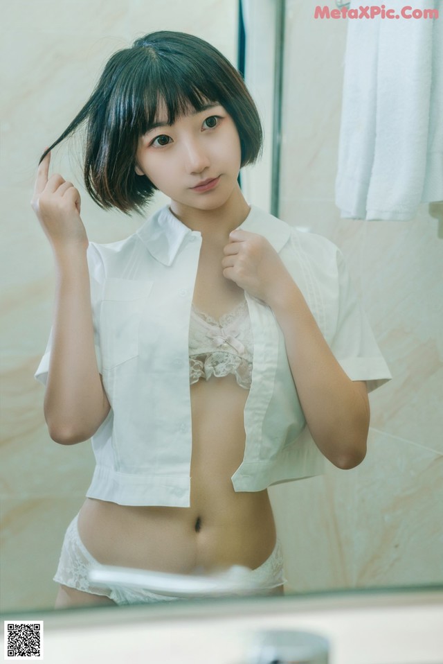 GIRLT No.083: Model 稻田 千 花 (56 photos) No.e4a0b5